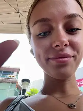 Snapshot of enjoy_my_beauty chatting on 14, 3, 2025 enjoy my beauty online show from 14, 3, 2025