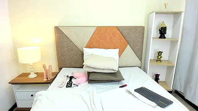 Snapshot of JennaCollins149 chatting on 28, 12, 2024 JennaCollins149 online show from 28, 12, 2024