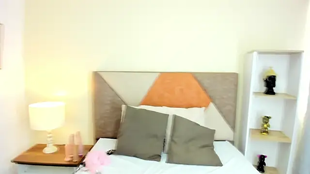 Snapshot of JennaCollins149 chatting on 5, 1, 2025 JennaCollins149 online show from 5, 1, 2025