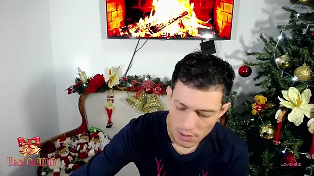 Snapshot of basic_Instinct chatting on 17, 12, 2024 basic Instinct online show from 17, 12, 2024