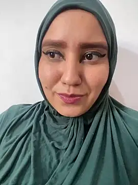 hannahayat online show from 1, 1, 2025