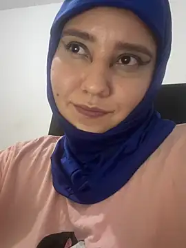 Snapshot of hannahayat chatting on 3, 7, 2026 hannahayat online show from 3, 7, 2026
