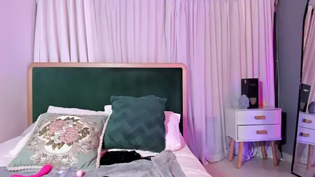 Snapshot of tiffany_becker chatting on 15, 3, 2025 tiffany becker online show from 15, 3, 2025