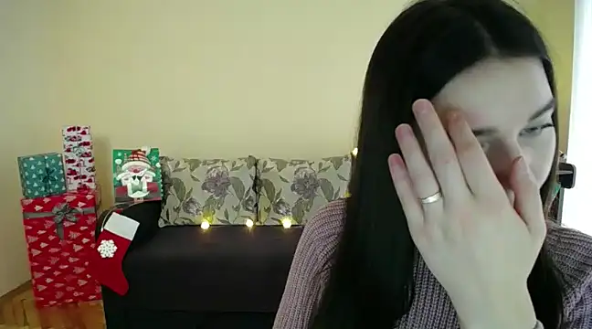Snapshot of Pretty_shy chatting on 29, 12, 2024 Pretty shy online show from 29, 12, 2024