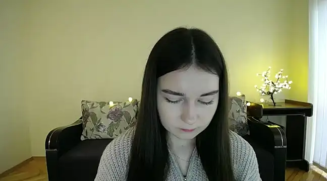 Snapshot of Pretty_shy chatting on 3, 2, 2025 Pretty shy online show from 3, 2, 2025