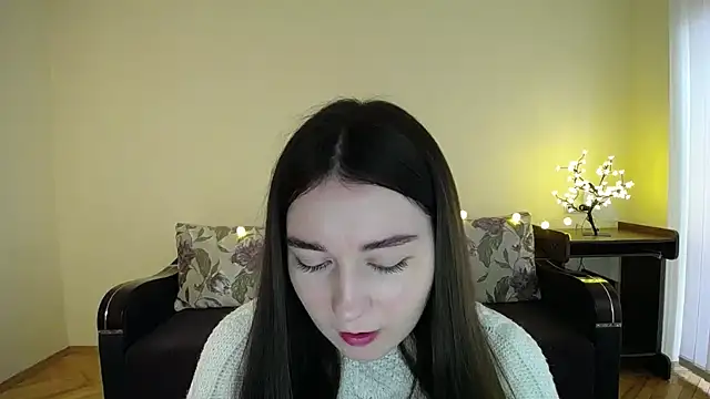 Snapshot of Pretty_shy chatting on 5, 2, 2025 Pretty shy online show from 5, 2, 2025