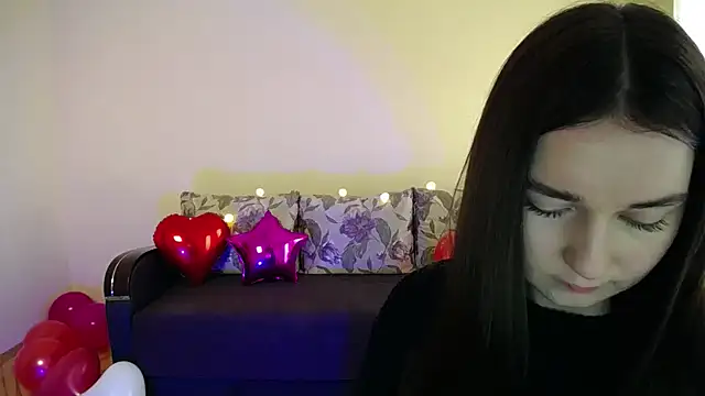 Snapshot of Pretty_shy chatting on 13, 2, 2025 Pretty shy online show from 13, 2, 2025