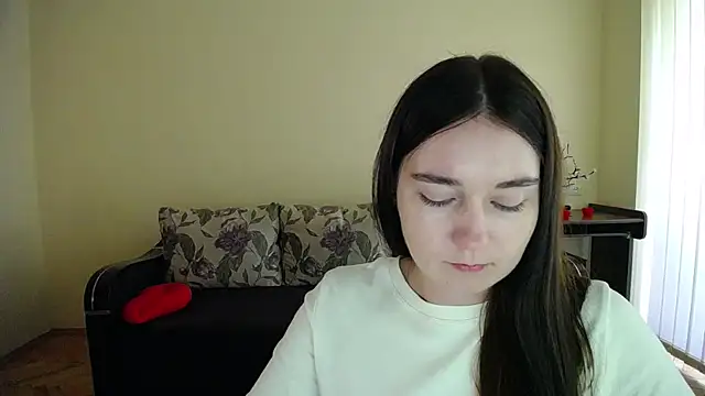 Snapshot of Pretty_shy chatting on 20, 9, 2025 Pretty shy online show from 20, 9, 2025