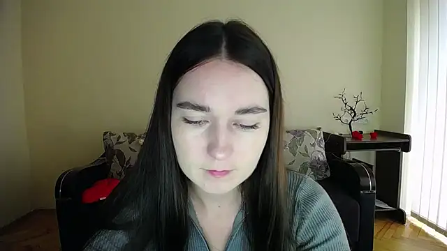 Snapshot of Pretty_shy chatting on 6, 10, 2025 Pretty shy online show from 6, 10, 2025