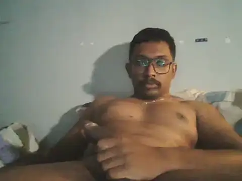 Snapshot of chennaibull101 chatting on 24, 9, 2025 chennaibull101 online show from 24, 9, 2025