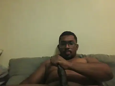 Snapshot of chennaibull101 chatting on 11, 5, 2026 chennaibull101 online show from 11, 5, 2026
