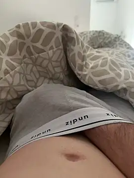 Snapshot of sudistept chatting on 28, 3, 2026 sudistept online show from 28, 3, 2026