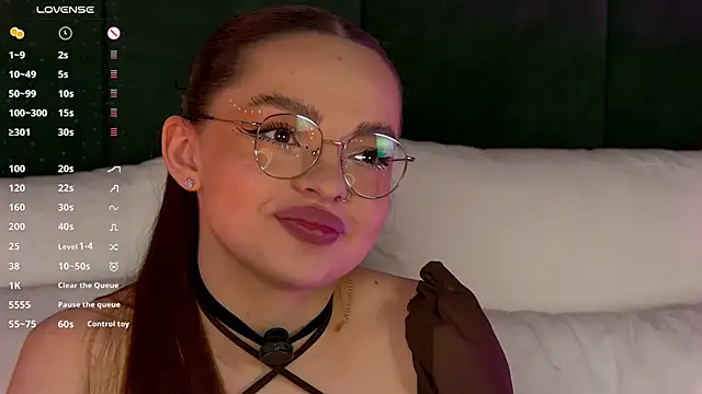 Snapshot of AnaWest chatting on 25, 1, 2025 AnaWest online show from 25, 1, 2025