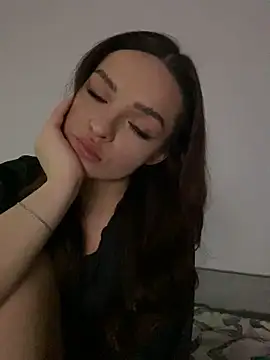 Snapshot of AnaWest chatting on 15, 9, 2025 AnaWest online show from 15, 9, 2025