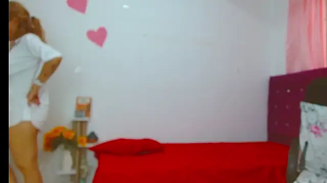 Snapshot of chantalsemenova1 chatting on 16, 7, 2026 chantalsemenova1 online show from 16, 7, 2026