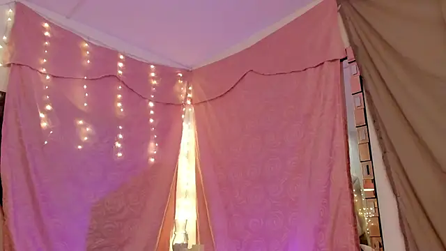 BonnieCute  online show from 8, 11, 2025