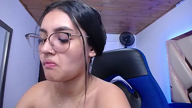 antonella sweetlittle online show from 6, 11, 2025