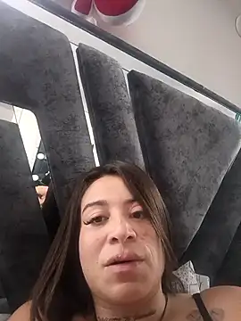 Snapshot of Alona_Evans chatting on 4, 2, 2025 Alona Evans online show from 4, 2, 2025