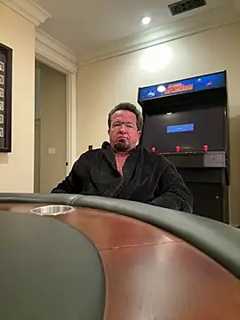 sluttydylan online show from 8, 2, 2026