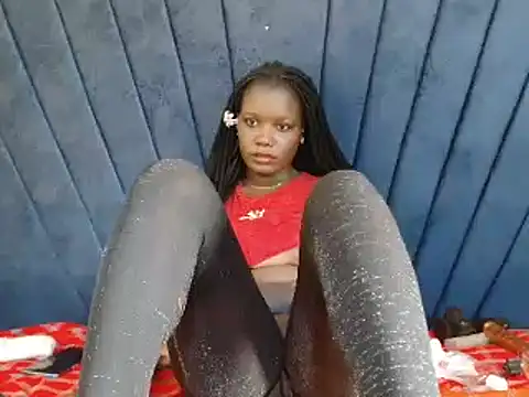 Layla Amish1 online show from 13, 6, 2026