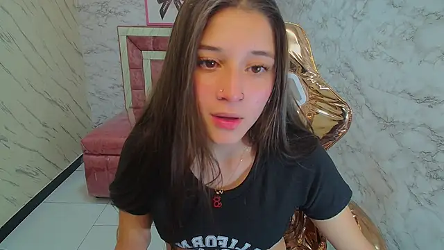 Snapshot of _Emily_v chatting on 11, 2, 2025 Emily v online show from 11, 2, 2025