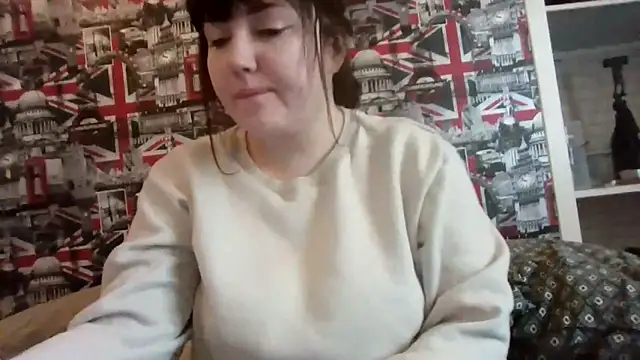 Lynylou online show from 28, 11, 2025