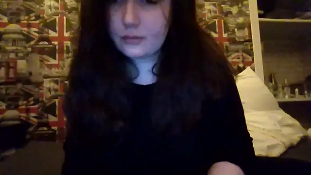 Lynylou online show from 2, 2, 2026