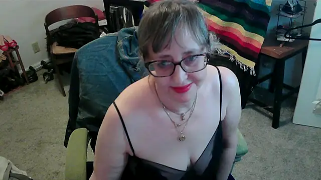 Snapshot of LilyLuscious chatting on 26, 1, 2025 LilyLuscious online show from 26, 1, 2025