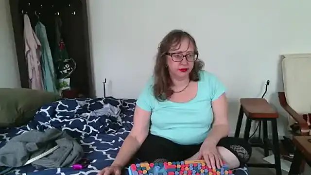 Snapshot of LilyLuscious chatting on 13, 9, 2025 LilyLuscious online show from 13, 9, 2025