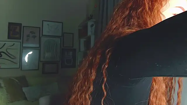 Snapshot of JudyWalkerr chatting on 12, 2, 2025 JudyWalkerr online show from 12, 2, 2025