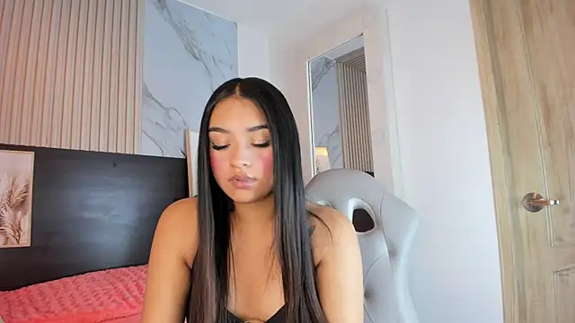 Snapshot of kendall_as chatting on 24, 2, 2025 kendall as online show from 24, 2, 2025