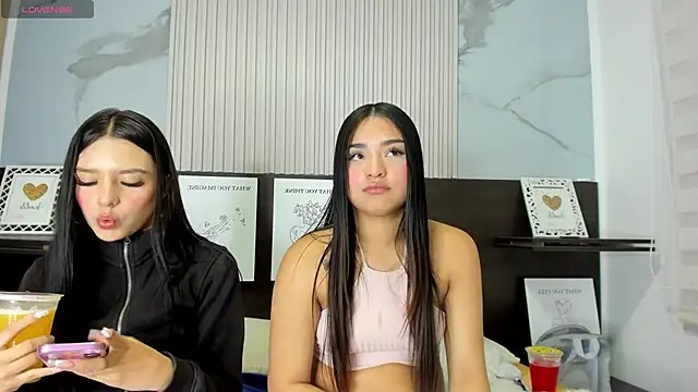 Snapshot of kendall_as chatting on 12, 3, 2025 kendall as online show from 12, 3, 2025