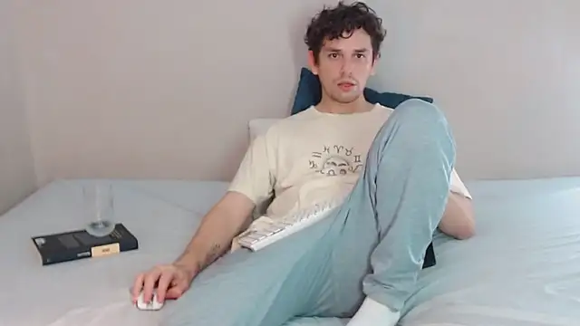 Elio555 online show from 7, 2, 2025