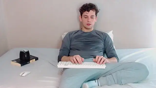 Elio555 online show from 2, 3, 2025