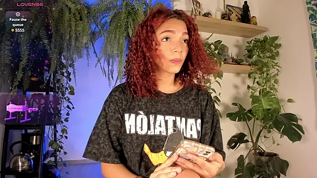 Snapshot of katrinaa_ricci chatting on 11, 12, 2024 katrinaa ricci online show from 11, 12, 2024