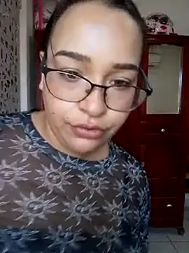 Snapshot of Angiee2001 chatting on 18, 3, 2025 Angiee2001 online show from 18, 3, 2025