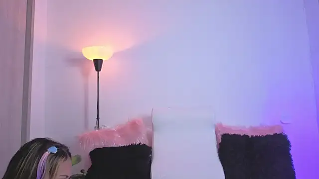 Cristel Boom online show from 10, 4, 2026