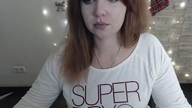 Lizzy Love online show from 10, 1, 2025