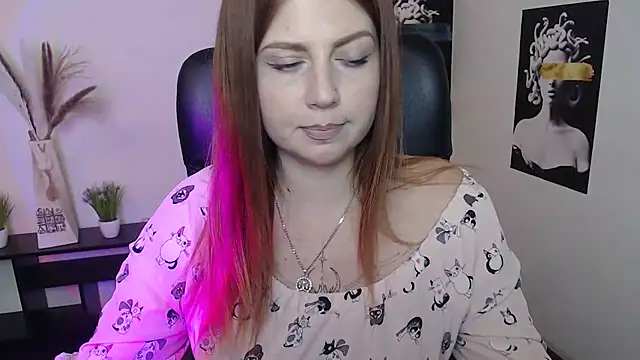 Lizzy Love online show from 13, 3, 2025