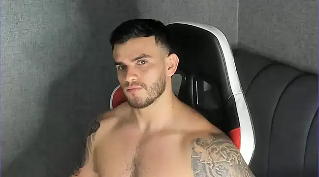 Ricardogo19 online show from 4, 3, 2025