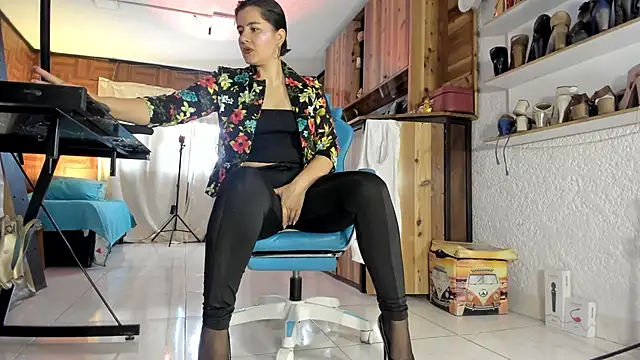 Cristina Vanegas631 online show from 28, 5, 2026