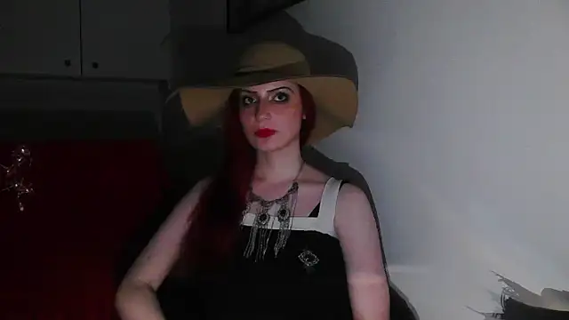 Snapshot of MoonLady chatting on 30, 1, 2025 MoonLady online show from 30, 1, 2025