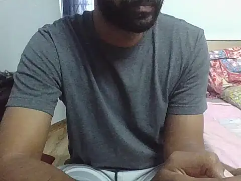 Snapshot of IndianEurope chatting on 26, 10, 2025 IndianEurope online show from 26, 10, 2025