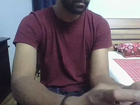 Snapshot of IndianEurope chatting on 3, 12, 2025 IndianEurope online show from 3, 12, 2025