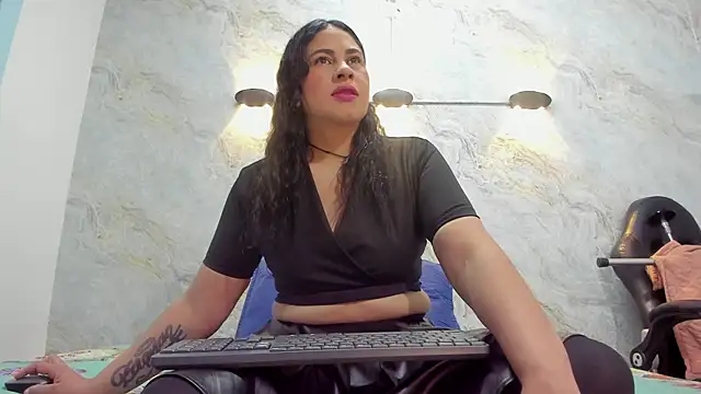 Snapshot of hari_lissaw chatting on 18, 1, 2025 hari lissaw online show from 18, 1, 2025