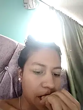 Tiphanydirty3 online show from 6, 3, 2025