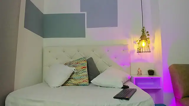 hannah gray online show from 1, 3, 2025