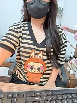 Snapshot of Jenni_nana chatting on 5, 3, 2025 Jenni nana online show from 5, 3, 2025