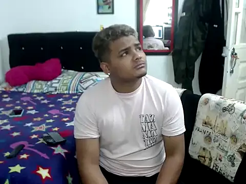 Boycuriousxxx online show from 26, 9, 2025