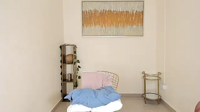 Charlothe capell online show from 25, 2, 2026